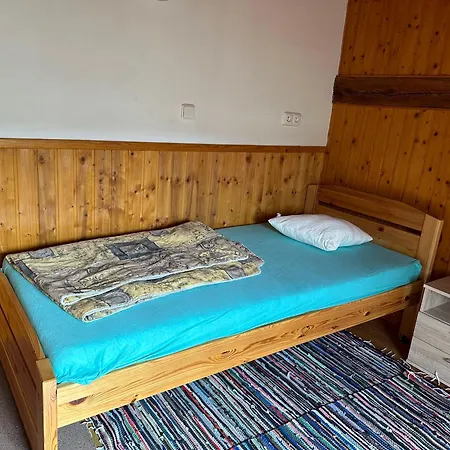 Belice 68 Neveklov Guest house
