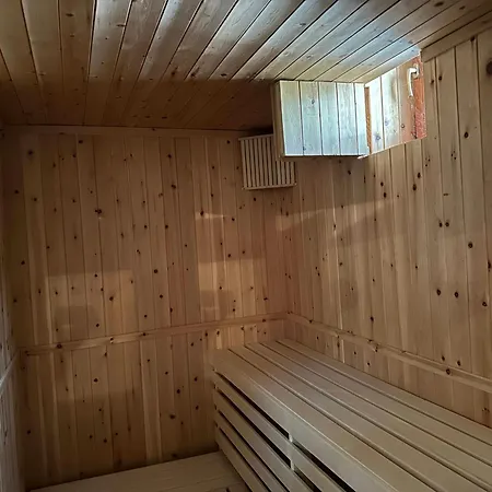 Belice 68 Neveklov Guest house *